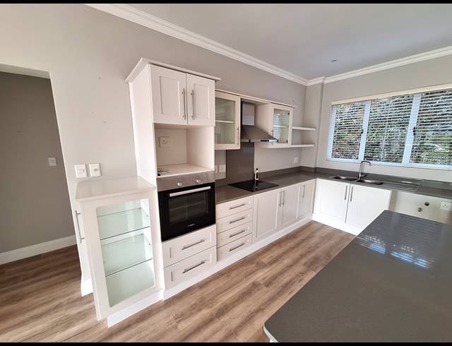 2 BEDROOM SIMPLEX TO LET IN KINDLEWOOD ESTATE